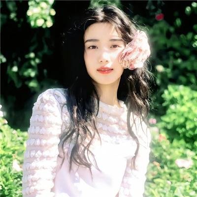 红色白鹦鹉